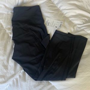 Athleta ultimate stash pocket 7/8 NWT